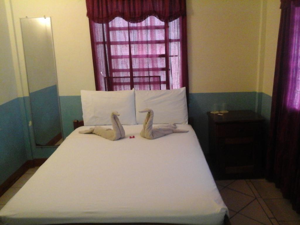 Belcove Hotel & Guesthouse Belize City Zewnętrze zdjęcie