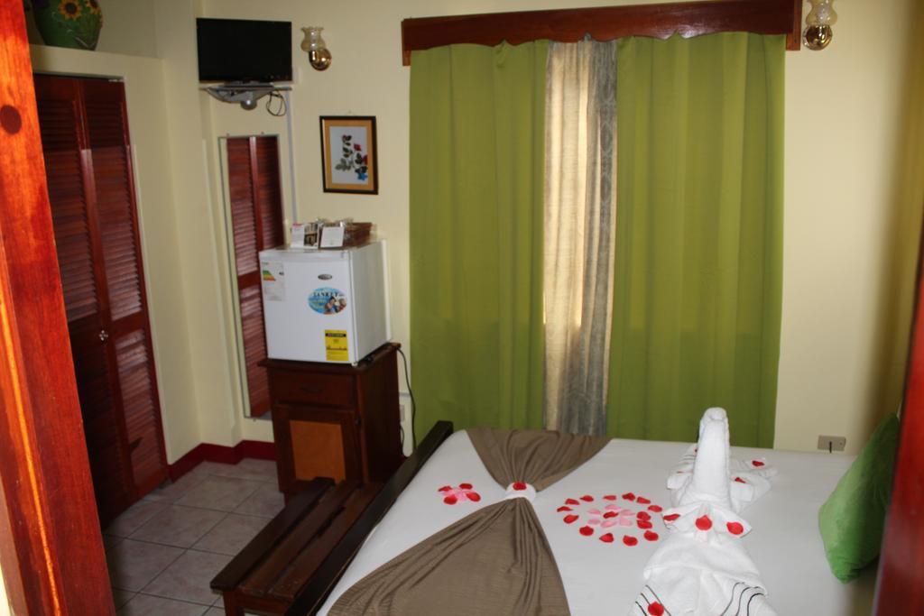Belcove Hotel & Guesthouse Belize City Zewnętrze zdjęcie